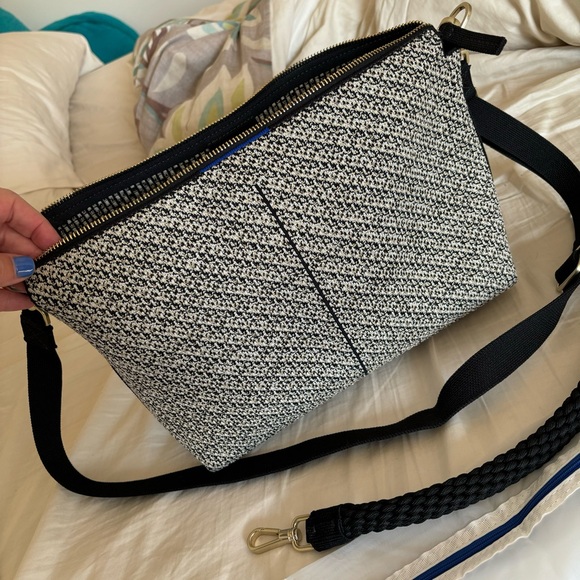 Rothy’s Starlight Tweed Daily Crossbody Bag - Picture 5 of 10